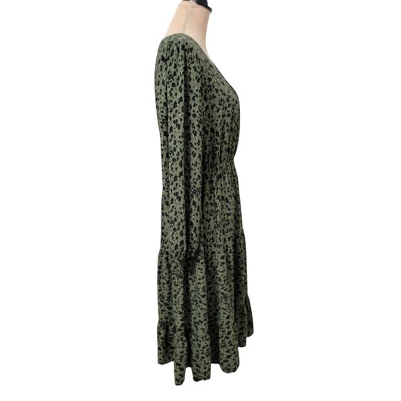 Time and Tru Size L Sea Turtle Leopard (Green and Black) Tiered Side Tie Dress - Picture 7 of 13
